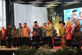<div class="node-info"> Terbit pada Senin, 13 Juni 2016</div>
