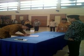 <div class="node-info"> Terbit pada Rabu, 21 Oktober 2015</div>